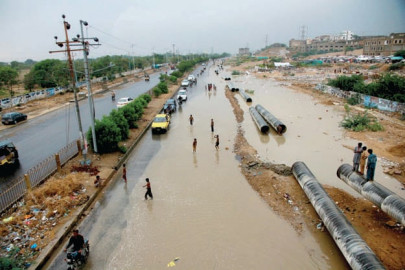a week after rain sc orders cleanliness in karachi a week after rain sc orders cleanliness in karachi
