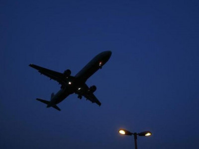 pakistani doctor saves chinese woman s life mid air pakistani doctor saves chinese woman s life mid air
