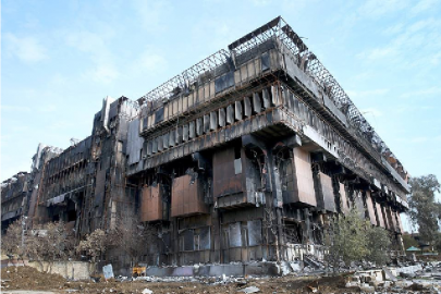 this man is trying to rebuild a library burned down by islamic state this man is trying to rebuild a library burned down by islamic state