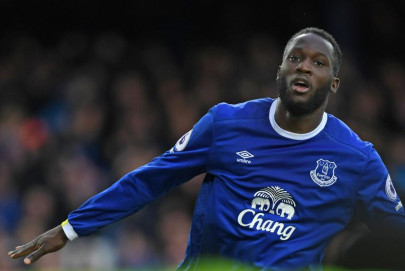 everton accept 75m bid for lukaku reports everton accept 75m bid for lukaku reports