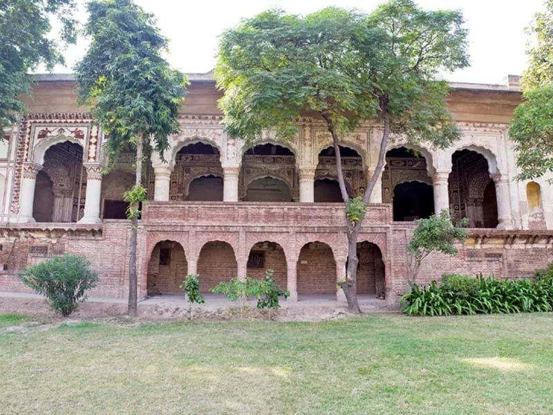the haveli has been reduced to only two kanals after encroachments and division of land photo express the haveli has been reduced to only two kanals after encroachments and division of land photo express