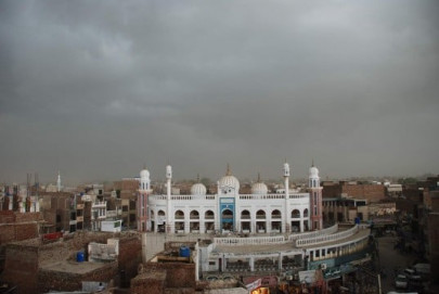 heavy downpour hits sargodha heavy downpour hits sargodha