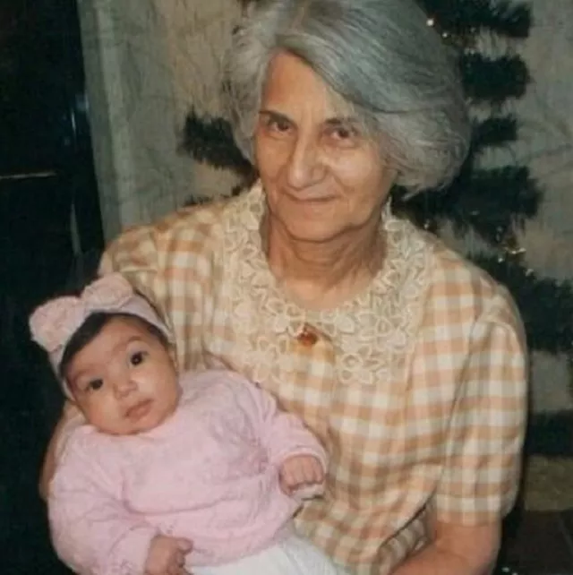 maman saideh won 039 t be in nyc for asal 039 s graduation from columbia university photo instagram maya 1957 maman saideh won 039 t be in nyc for asal 039 s graduation from columbia university photo instagram maya 1957