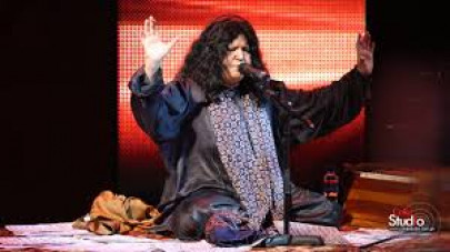abida parveen and asrar shah s collaboration for rangreza is pure magic abida parveen and asrar shah s collaboration for rangreza is pure magic