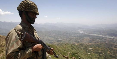 a soldier s eid away from family and in the face of death