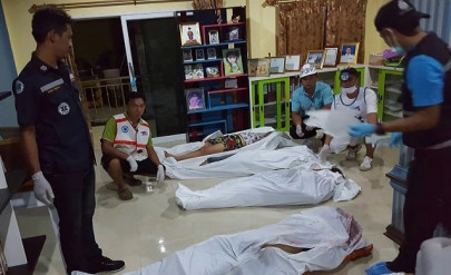 gunmen kill eight in thailand over personal conflict