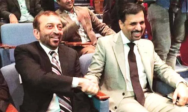 farooq sattar and mustafa kamal attending a seminar at the university of karachi earlier this year photo ppi farooq sattar and mustafa kamal attending a seminar at the university of karachi earlier this year photo ppi