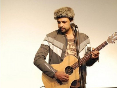 salman ahmed s latest offering explains why ali azmat doesn t want a junoon reunion salman ahmed s latest offering explains why ali azmat doesn t want a junoon reunion