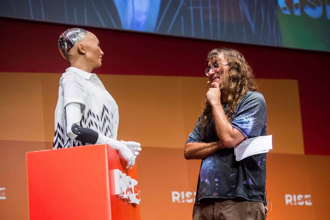 chief scientist of hanson robotics ben goertzel r interacts with quot sophia the robot quot l during a discussion about the future of humanity in a demonstration of artificial intelligence ai by hanson robotics photo afp chief scientist of hanson robotics ben goertzel r interacts with quot sophia the robot quot l during a discussion about the future of humanity in a demonstration of artificial intelligence ai by hanson robotics photo afp