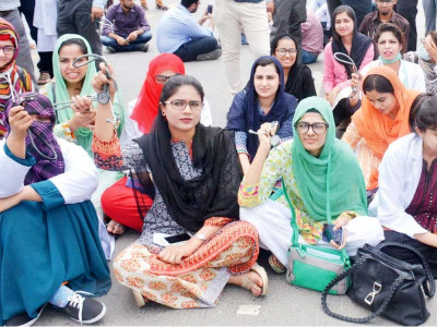 yda protests jam up city roads yda protests jam up city roads