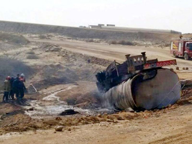 at present oil tankers are used to transport petroleum products and different incidents have forced authorities to re think the model photo app at present oil tankers are used to transport petroleum products and different incidents have forced authorities to re think the model photo app