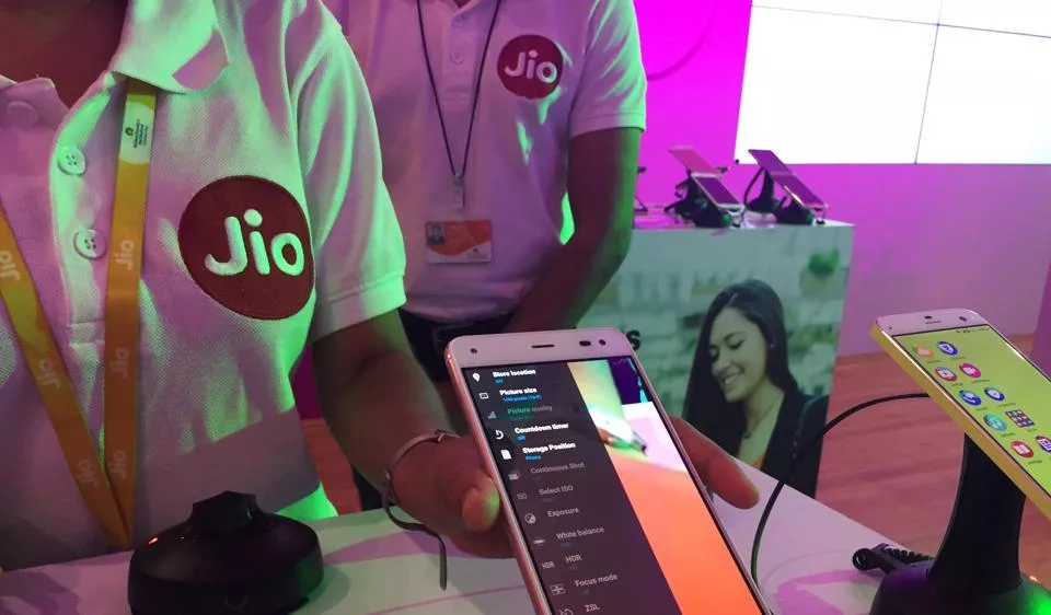 reliance jio suffered a major data breach compromising personal data of over 100 million customers photo reuters reliance jio suffered a major data breach compromising personal data of over 100 million customers photo reuters
