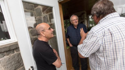 quebec town rejects plan to build muslim cemetery