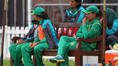 women s team panned for woeful world cup women s team panned for woeful world cup