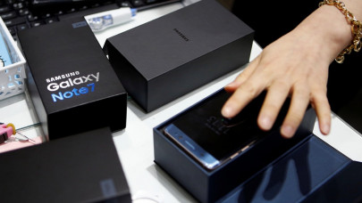 samsung elec to recover rare metals from recalled note 7s