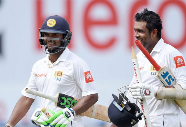 taking them home gunaratne s unbeaten 80 helped sri lanka over the line as conditions worsened for the batsmen photo afp taking them home gunaratne s unbeaten 80 helped sri lanka over the line as conditions worsened for the batsmen photo afp