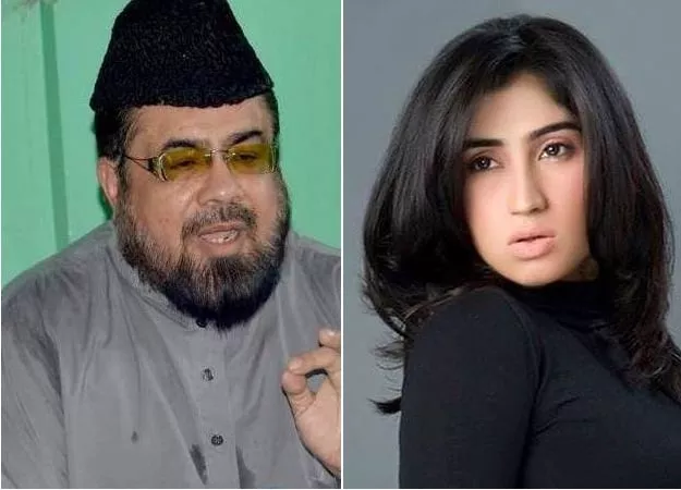 mufti abdul qavi and qandeel baloch photos file mufti abdul qavi and qandeel baloch photos file