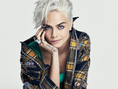 cara delevingne model actor and a hopeless romantic