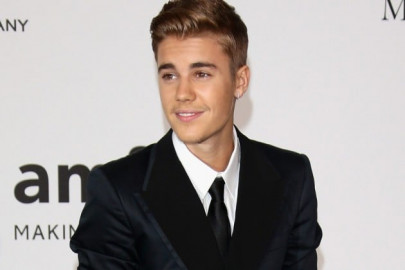 justin beiber banned from performing in china