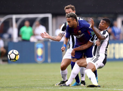 neymar impresses in juventus friendly