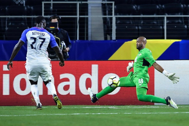 old but goal 34 year old dempsey proved his class once again as he turned the game on its head after coming on in the 66th minute photo afp old but goal 34 year old dempsey proved his class once again as he turned the game on its head after coming on in the 66th minute photo afp