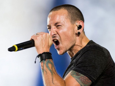 linkin park sets up tribute website for late frontman chester bennington linkin park sets up tribute website for late frontman chester bennington
