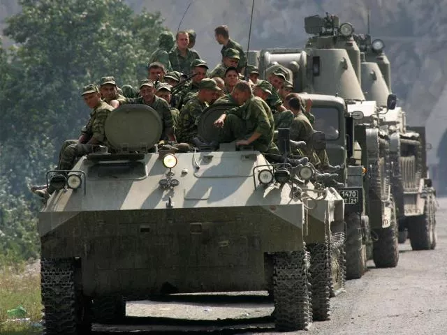 russian personnel on july 21 and 22 established two checkpoints and 10 observation posts along the boundaries photo afp russian personnel on july 21 and 22 established two checkpoints and 10 observation posts along the boundaries photo afp