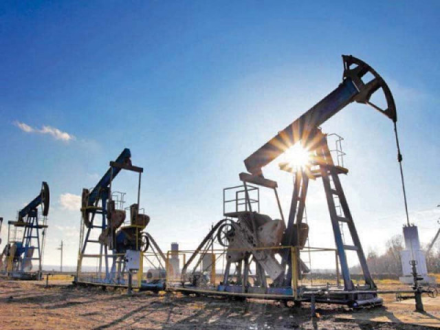 a temporary shutdown of some major fields also affected production as at the start of 2017 oil production averaged 95 000 bpd initially photo reuters