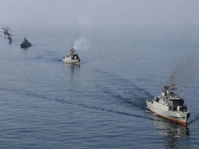 american navy ship fires warning shots at iranian military vessel american navy ship fires warning shots at iranian military vessel