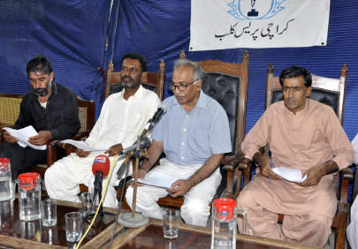 gadani s ship breaking workers threaten to go on strike gadani s ship breaking workers threaten to go on strike