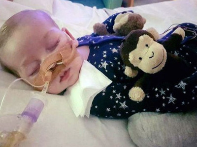charlie gard beautiful little boy at heart of dispute dies charlie gard beautiful little boy at heart of dispute dies