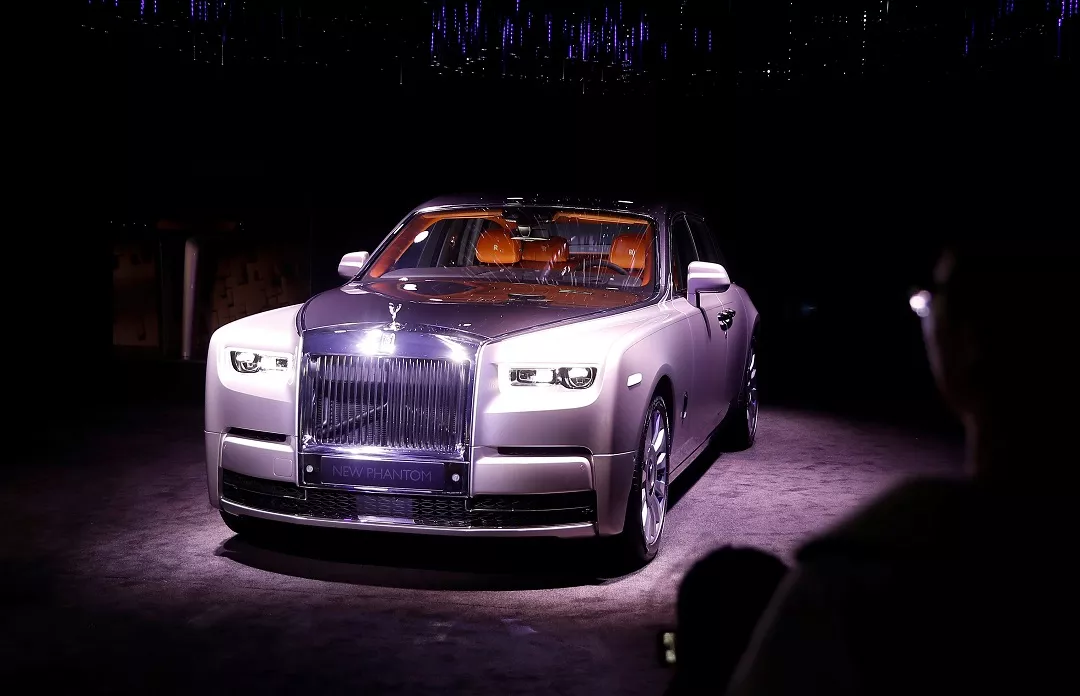 the new luxury sedan 039 s starting price is 450 000 photo reuters the new luxury sedan 039 s starting price is 450 000 photo reuters
