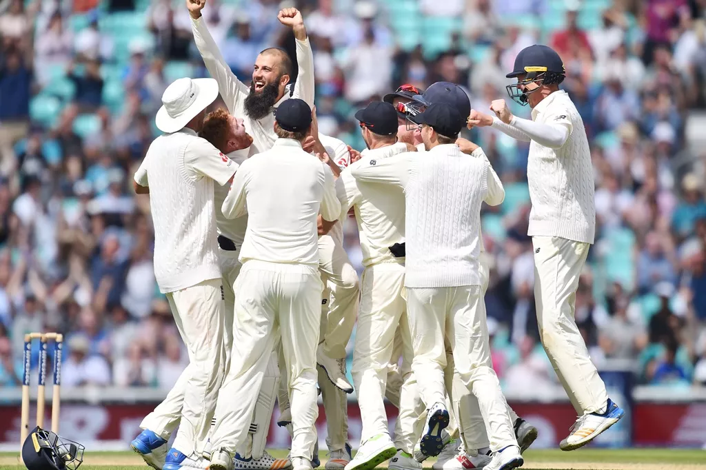 england 039 s moeen ali l celebrates the final wicket and victory with teammates on the fifth and final day of the third test match between england and south africa at the oval cricket ground in london photo afp england 039 s moeen ali l celebrates the final wicket and victory with teammates on the fifth and final day of the third test match between england and south africa at the oval cricket ground in london photo afp