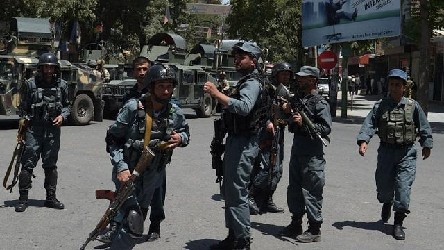 afghan policemen arrive at the site of a suicide blast near iraq 039 s embassy in kabul on july 31 2017 photo afp afghan policemen arrive at the site of a suicide blast near iraq 039 s embassy in kabul on july 31 2017 photo afp