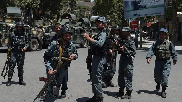 afghan policemen arrive at the site of a suicide blast near iraq 039 s embassy in kabul on july 31 2017 photo afp afghan policemen arrive at the site of a suicide blast near iraq 039 s embassy in kabul on july 31 2017 photo afp