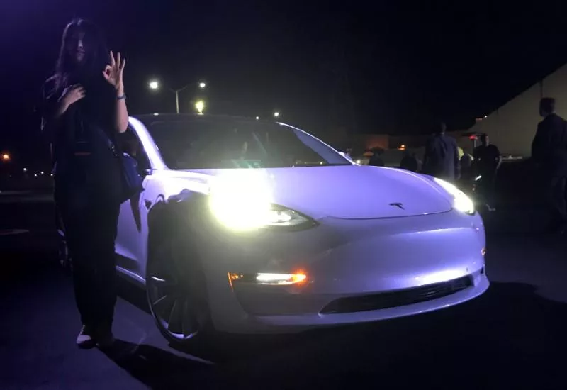 customer employees receive some of the first model 3 cars off the fremont factory 039 s production line during an event at the company 039 s facilities in fremont california u s july 28 2017 photo reuters customer employees receive some of the first model 3 cars off the fremont factory 039 s production line during an event at the company 039 s facilities in fremont california u s july 28 2017 photo reuters