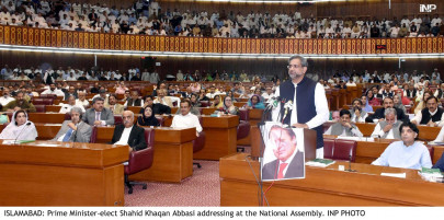 abbasi likely to retain nawaz s ministers abbasi likely to retain nawaz s ministers