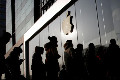 apple s china problem highlights conundrum for tech sector apple s china problem highlights conundrum for tech sector
