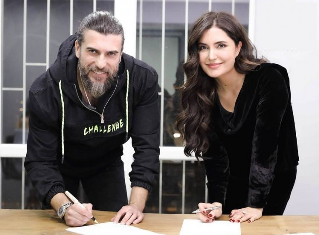 hamza ali abbasi s sister collaborates with turgut alp and users aren t happy hamza ali abbasi s sister collaborates with turgut alp and users aren t happy
