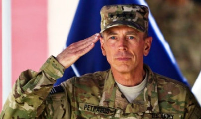 pakistan s leaders can learn from david petraeus resignation