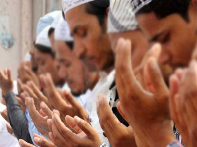 whatsapp messages pamphlets calling for boycott of muslims fuel tension in india