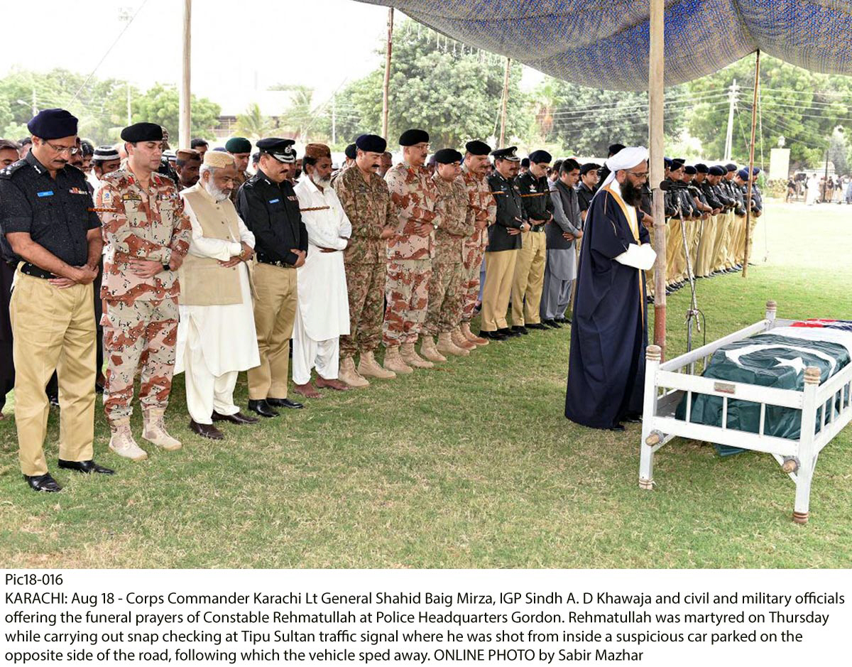 the funeral was attended by high ranking officers and officials photo online