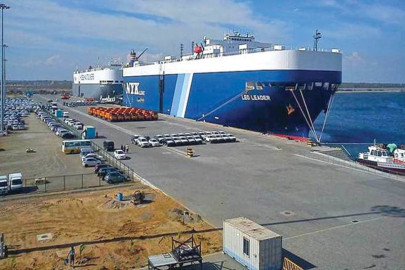 the tale of a deep sea port city