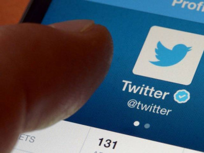 iran in talks to unblock twitter says new minister