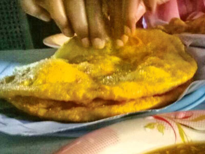 pathoray the delicacy that s been tantalising lahori taste buds for decades pathoray the delicacy that s been tantalising lahori taste buds for decades