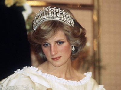 princess diana tragedy or treason lends never seen before scoop on late princess of hearts