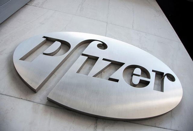 the pfizer logo is seen at their world headquarters in new york april 28 2014 photo reuters file