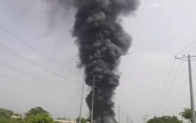 some 24 rescuers with seven fire brigade truck are involved in the operation to extinguish the fire photo arsalan altaf some 24 rescuers with seven fire brigade truck are involved in the operation to extinguish the fire photo arsalan altaf
