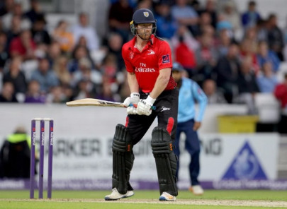 collingwood admits he is tempted to play t20i series in pakistan