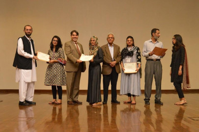 tcf volunteers at iba bring less privileged students to mainstream educational institutes tcf volunteers at iba bring less privileged students to mainstream educational institutes
